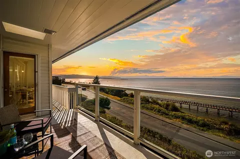 510 S State St #4, Bellingham, WA 98225