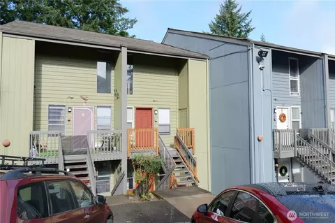 500 N National Ave #7, Bremerton, WA 98312