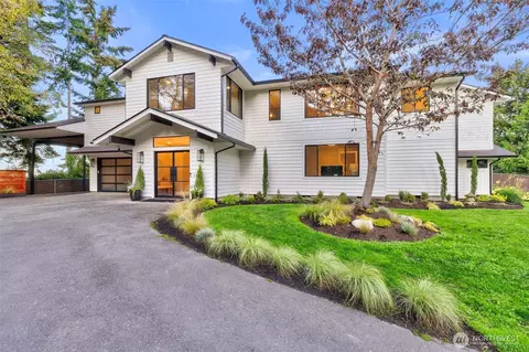 15194 Sunrise Dr NE, Bainbridge Island, WA 98110