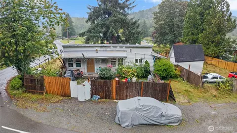28629 Kanaskat Kangley Rd SE, Ravensdale, WA 98051
