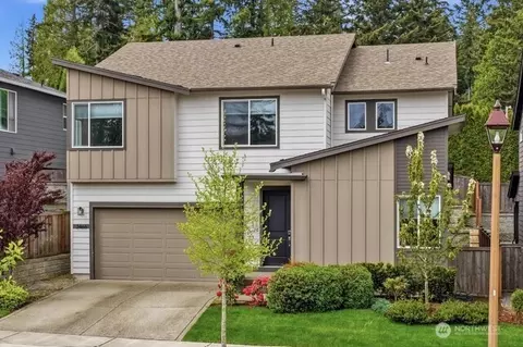 2466 NE Athlon Ct, Poulsbo, WA 98370
