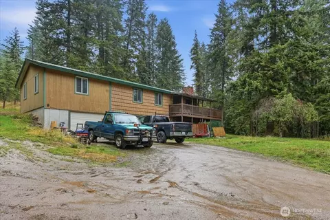 4349 Grote Rd, Clayton, WA 99110