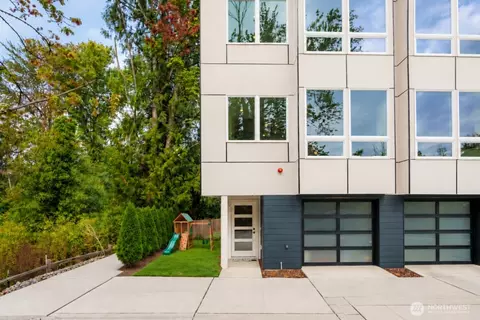 12225 Roseberg Ave S #9, Seattle, WA 98168