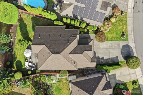 View/Area - 20632 37th Ave SE, Bothell, WA 98021 photo 1 of 2