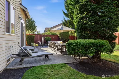 Exterior - 20632 37th Ave SE, Bothell, WA 98021 photo 6 of 6