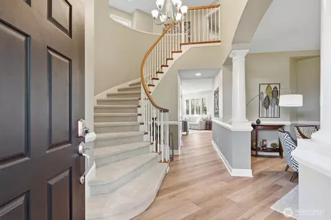 Entry Way - 20632 37th Ave SE, Bothell, WA 98021 photo 1 of 7