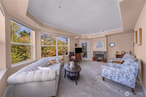 255 W Bakerview Rd #203, Bellingham, WA 98226