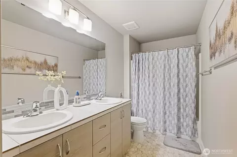 Bath - 16314 8th Ave E, Spanaway, WA 98387 photo 6 of 6