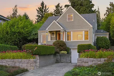 3719 Olympic Blvd W, University Place, WA 98466