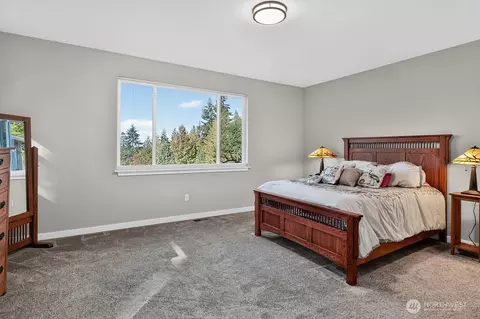 Bedroom - 1285 Fox Hollow Rd, Sequim, WA 98382 photo 2 of 6