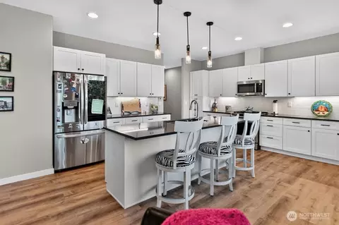 Kitchen - 1285 Fox Hollow Rd, Sequim, WA 98382 photo 5 of 6