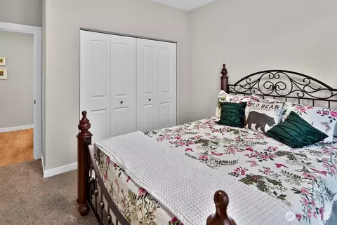 Bedroom - 1285 Fox Hollow Rd, Sequim, WA 98382 photo 4 of 6