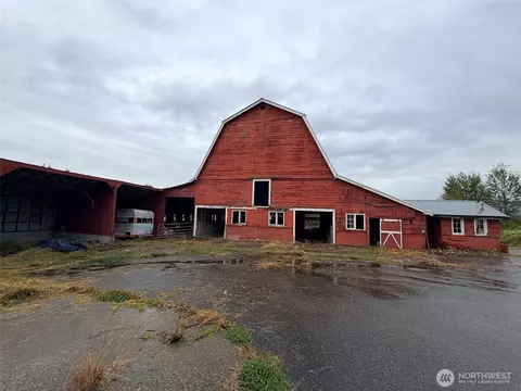 3170 E Smith Rd, Bellingham, WA 98226
