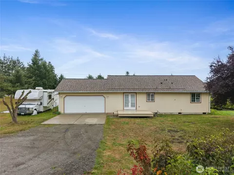 5423 180th Ave SW, Rochester, WA 98579
