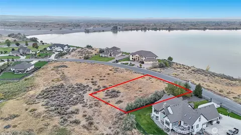 7576 Dune Lake Rd SE, Moses Lake, WA 98837
