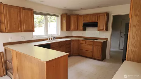 Kitchen - 1492 Fox Hollow Rd, Sequim, WA 98382 photo 1 of 1