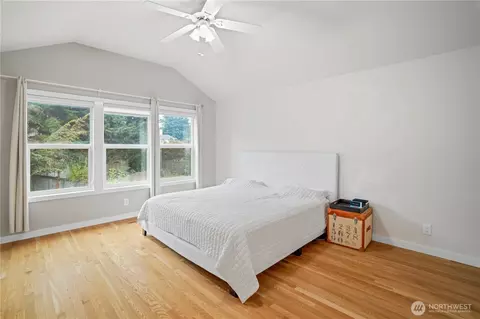 Bedroom - 11208 42nd Ave SE, Everett, WA 98208 photo 2 of 3