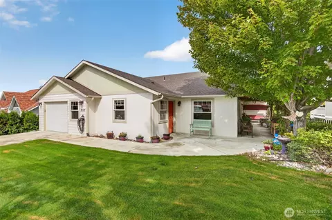3037 Riviera Blvd, Malaga, WA 98828