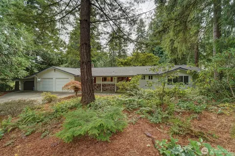 4525 82nd Pl NW, Silverdale, WA 98383