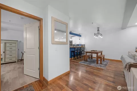 Entry Way - 7220 Rainier Dr #101, Everett, WA 98203 photo 3 of 3