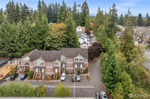 View/Area - 7220 Rainier Dr #101, Everett, WA 98203 photo 2 of 7