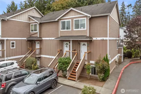 Exterior - 7220 Rainier Dr #101, Everett, WA 98203 photo 3 of 7