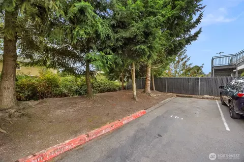 Exterior - 7220 Rainier Dr #101, Everett, WA 98203 photo 7 of 7