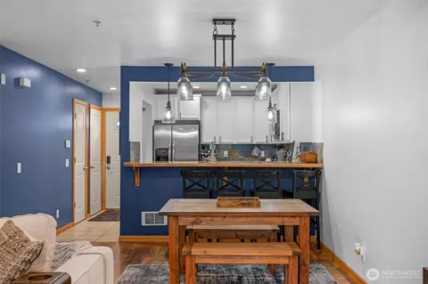 Dining - 7220 Rainier Dr #101, Everett, WA 98203 photo 1 of 2