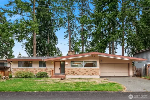 5653 125th Ave SE, Bellevue, WA 98006