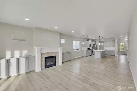 Living - 410 Buell St SW, Orting, WA 98360 photo 3 of 8