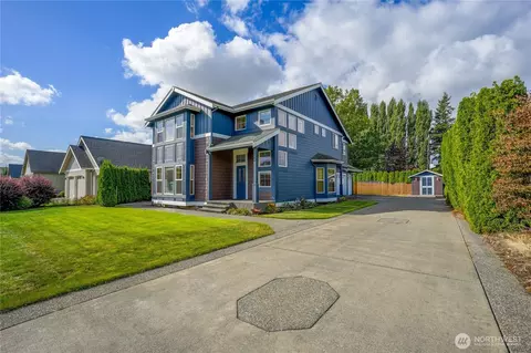 1949 Emerald Way, Lynden, WA 98264