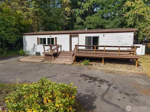 551 SE Crescent Dr, Shelton, WA 98584