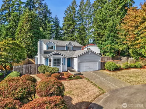 8157 Cottage Pl NE, Bremerton, WA 98311
