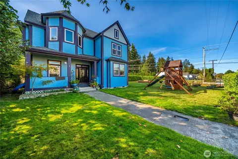 211 S Naches St, Buckley, WA 98321
