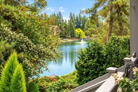 6356 138th Ave NE #211, Redmond, WA 98052