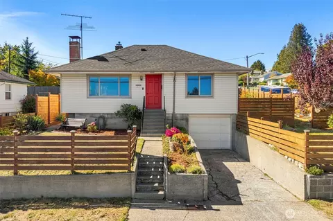 2131 Trenton Ave, Bremerton, WA 98310