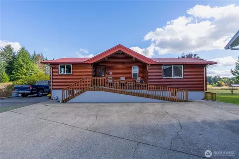 429 Burnt Ridge Rd, Onalaska, WA 98570