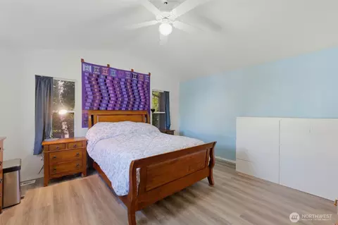 Bedroom - 1924 187th Pl SE, Bothell, WA 98012 photo 1 of 6