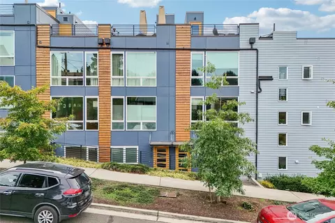 3709 S Dakota St, Seattle, WA 98118