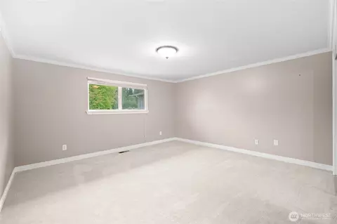 Bedroom - 1605 126th St SE, Everett, WA 98208 photo 2 of 4