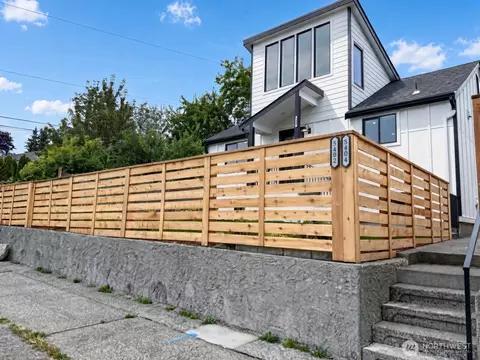 5402 20th Ave S, Seattle, WA 98108
