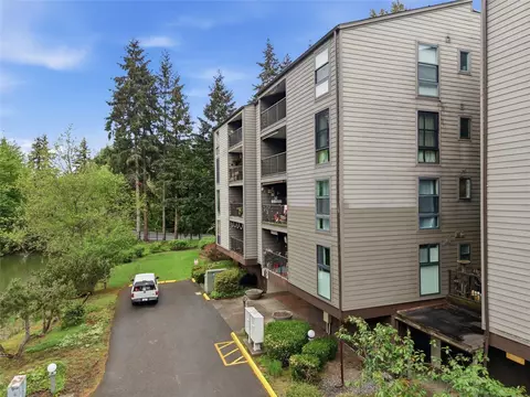 6702 139 Ave NE #750, Redmond, WA 98052