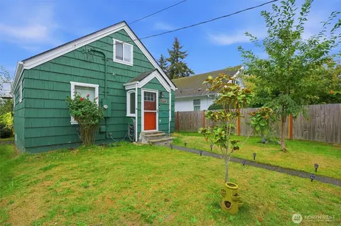 3707 E B St, Tacoma, WA 98404