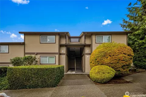 4709 176th St SW #C10, Lynnwood, WA 98037