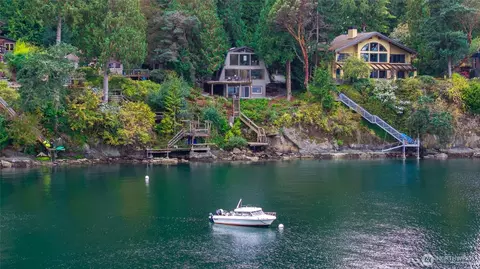286 Chuckanut Point Rd, Bellingham, WA 98229