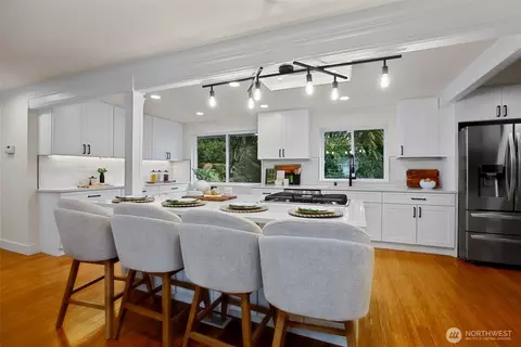 Kitchen - 606 164th Pl SE, Bothell, WA 98012 photo 1 of 5