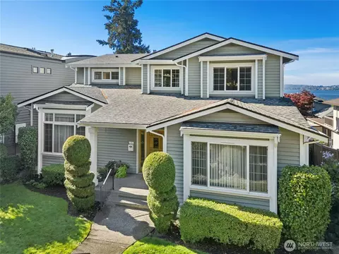 305 8th Ave W, Kirkland, WA 98033