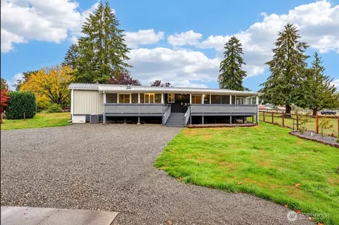 17229 SE Lake Moneysmith Rd, Auburn, WA 98092