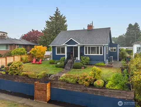 12242 Palatine Ave N, Seattle, WA 98133