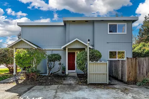 9031 Fremont Ave N, Seattle, WA 98103